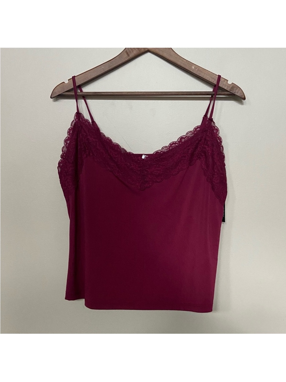 ☀️ Ardene ☀️ burgundy tank top